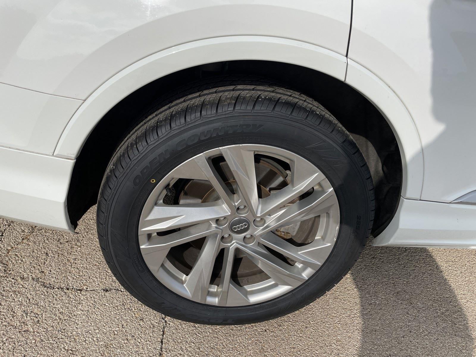 2020 Audi Q7 Premium Plus