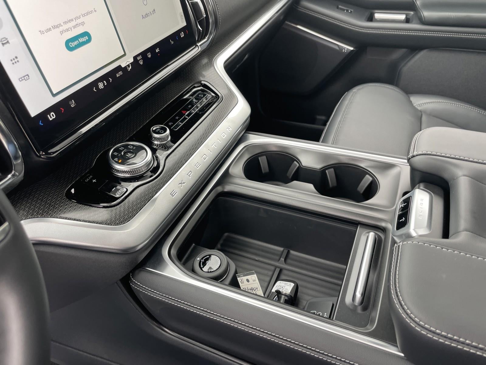 2026 Ford Expedition Platinum®