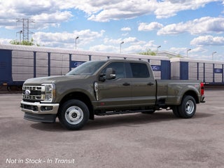 2027 Ford Super Duty F-350® XLT