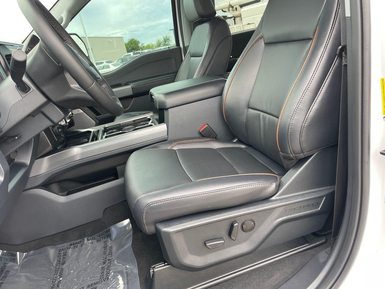 2026 Ford Super Duty F-350® Lariat®