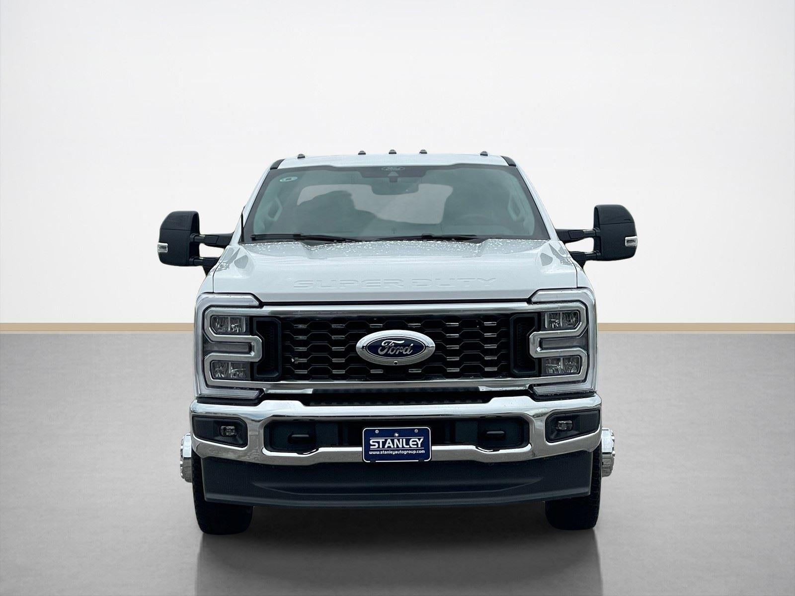 2026 Ford Super Duty F-350® Lariat®