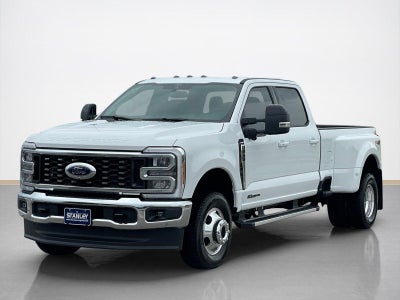 2026 Ford Super Duty F-350® Lariat®