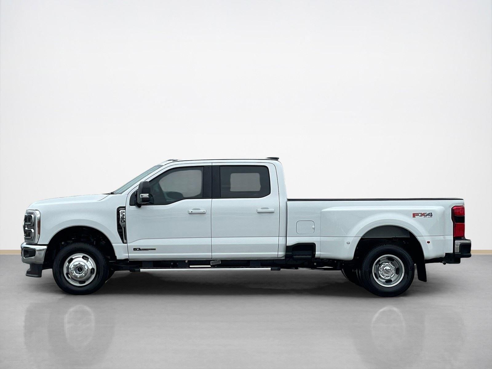 2026 Ford Super Duty F-350® Lariat®