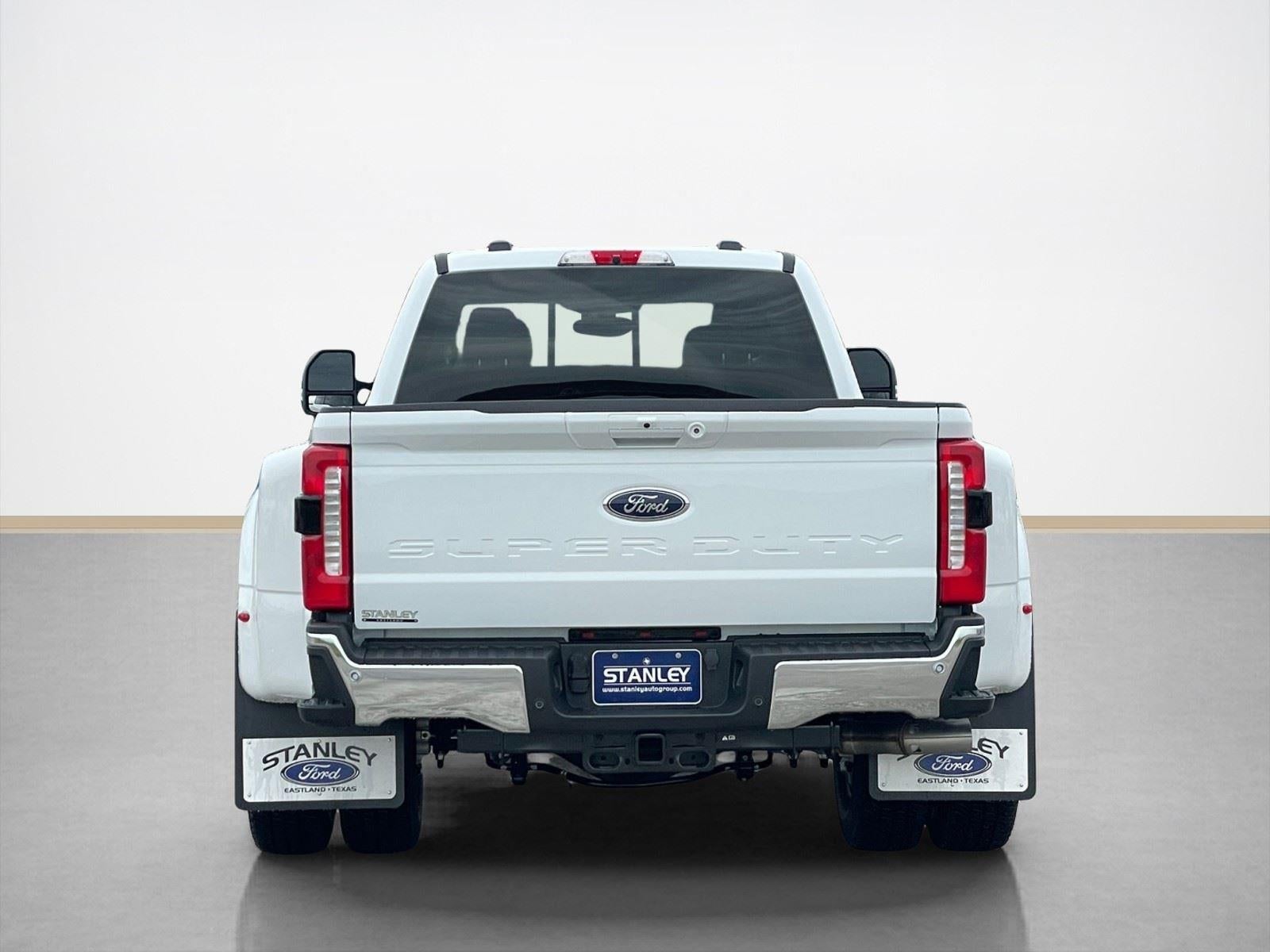 2026 Ford Super Duty F-350® Lariat®