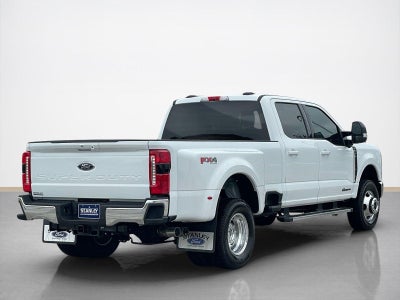 2026 Ford Super Duty F-350® Lariat®