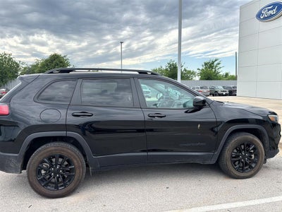 2023 Jeep Cherokee Altitude Lux