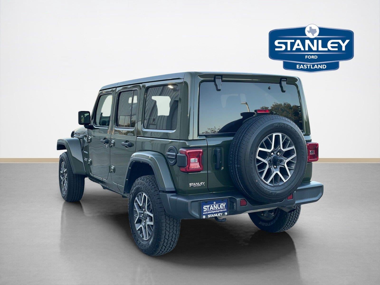 2024 Jeep Wrangler Sahara