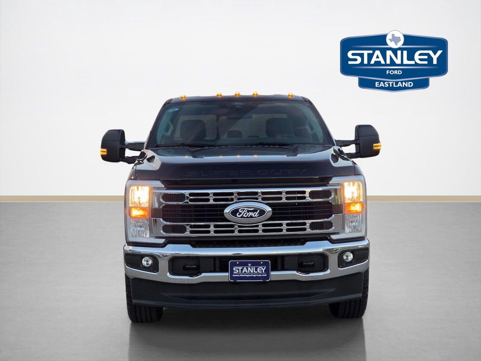 2027 Ford Super Duty F-350 Srw XL 4WD CREW CAB 179 WB 6