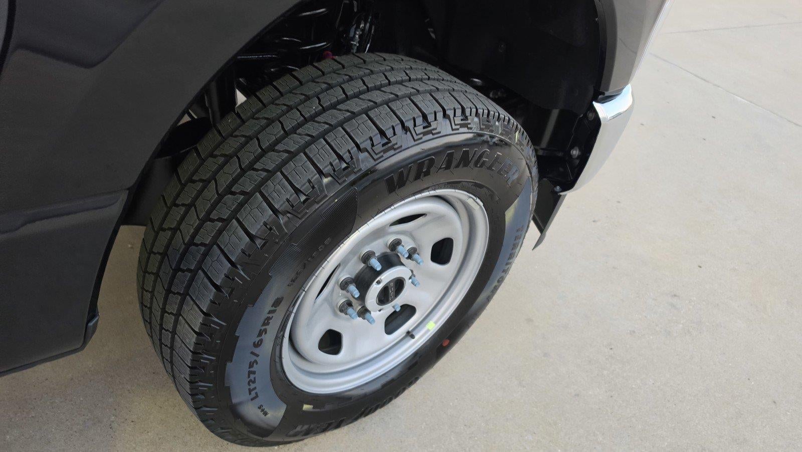 2027 Ford Super Duty F-350 Srw XL 4WD CREW CAB 179 WB 6