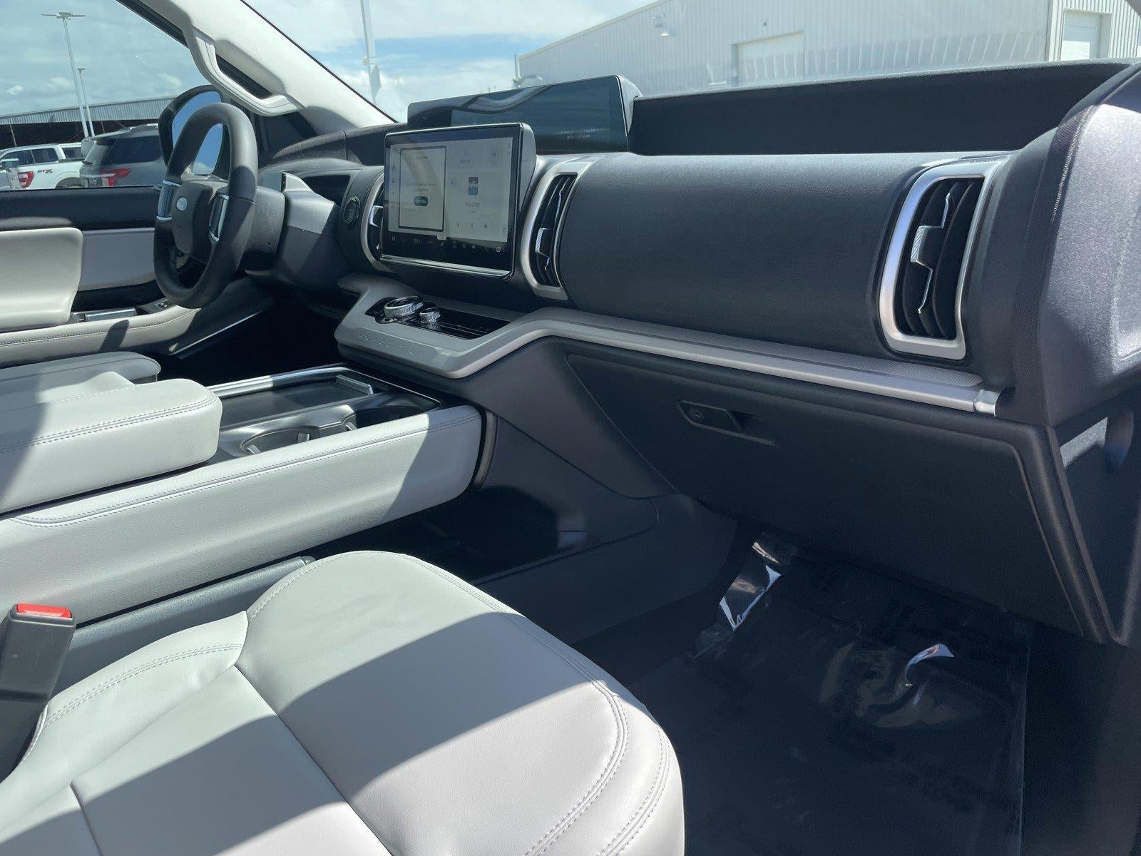 2027 Ford Expedition Max Active