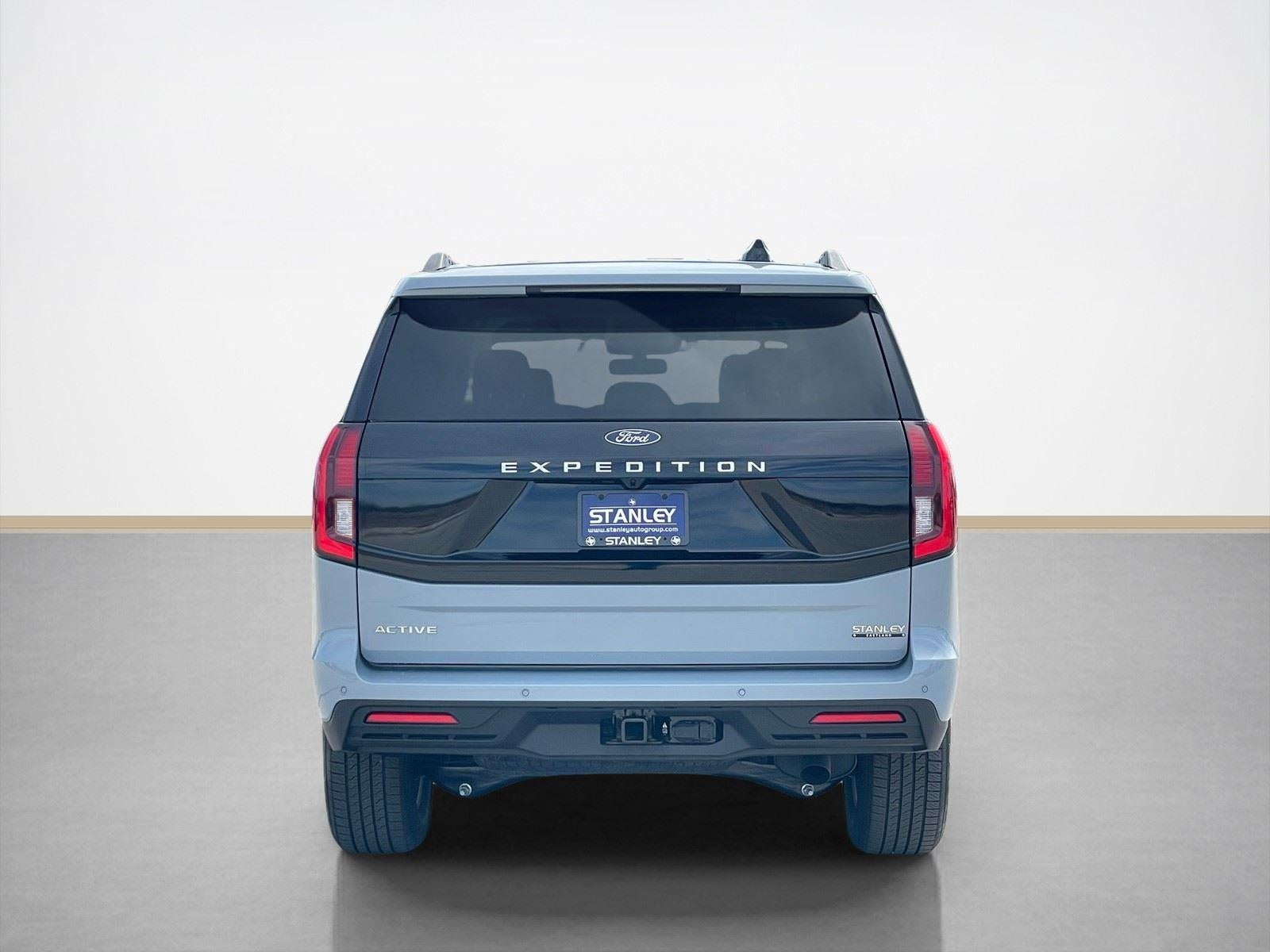 2026 Ford Expedition Active