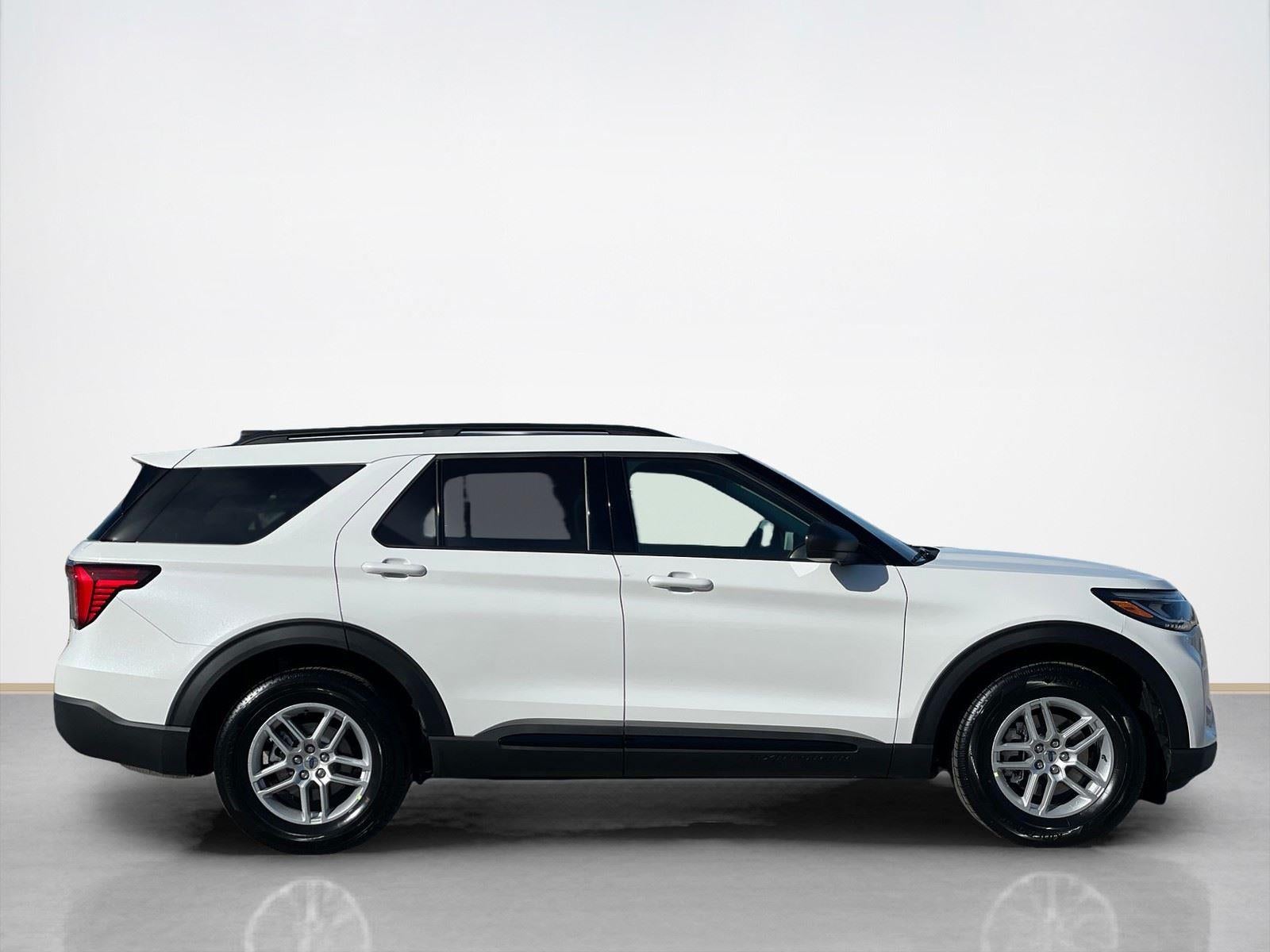 2026 Ford Explorer Active w/100A Pkg