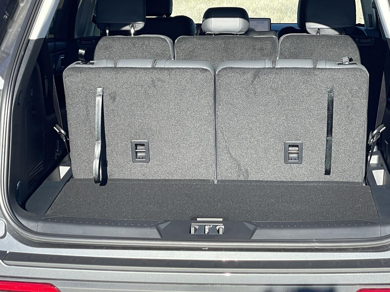 2026 Ford Explorer Active (100A)