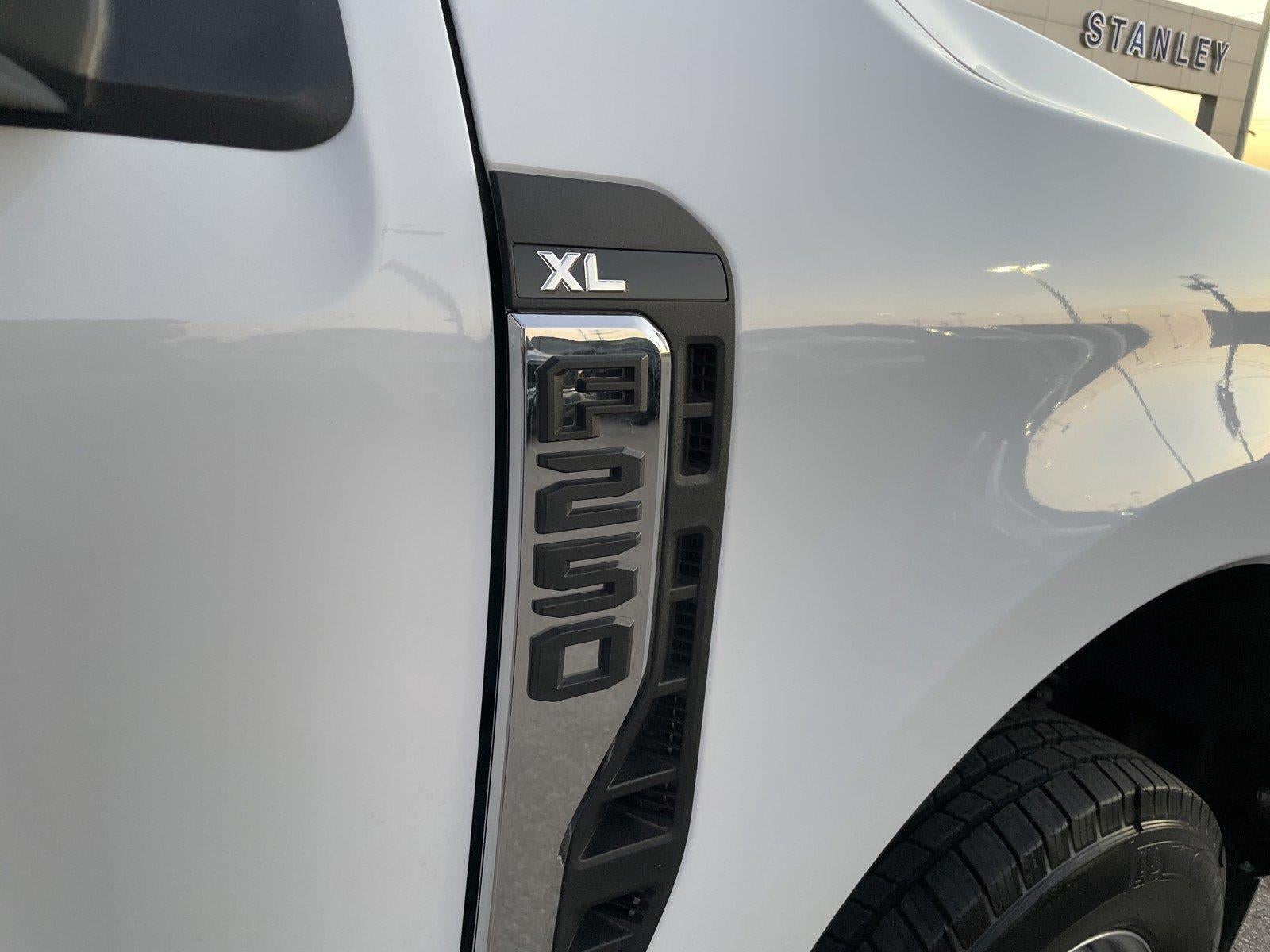 2026 Ford Super Duty F-250 Srw XL