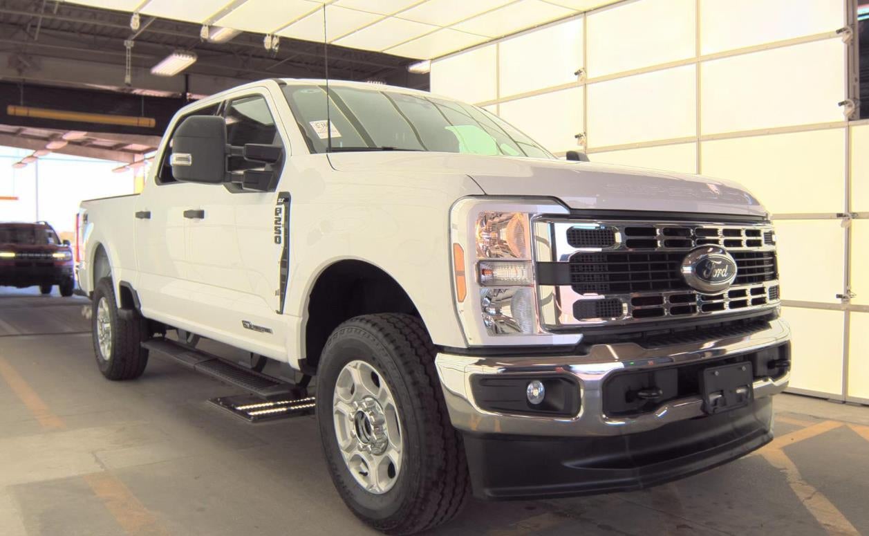 2025 Ford Super Duty F-250 SRW XLT