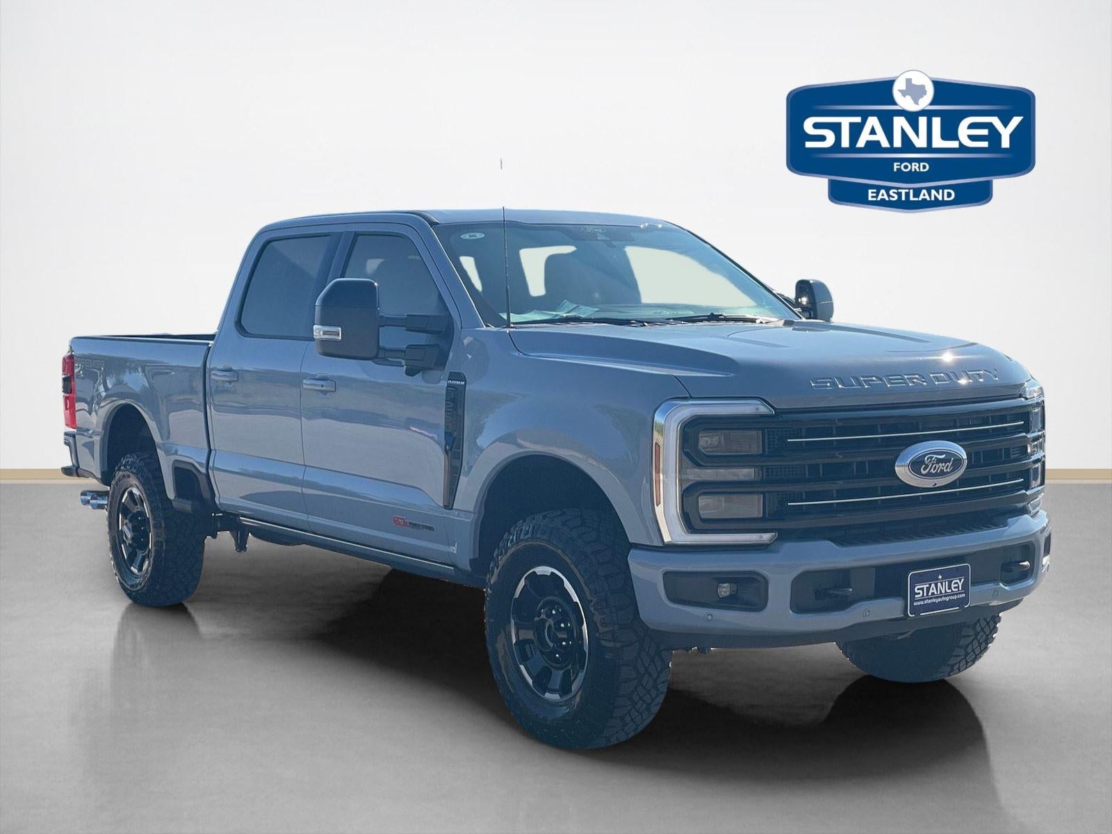 2025 Ford Super Duty F-250 SRW Platinum
