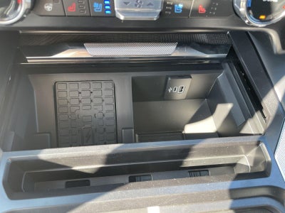 2025 Ford Super Duty F-250 SRW Platinum