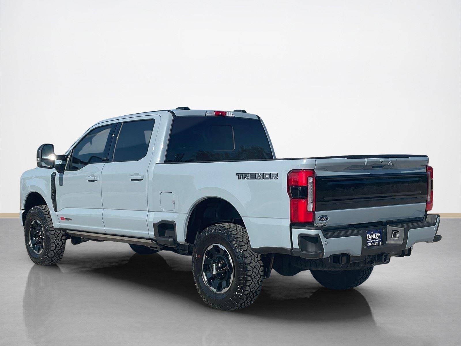 2025 Ford Super Duty F-250 SRW Platinum