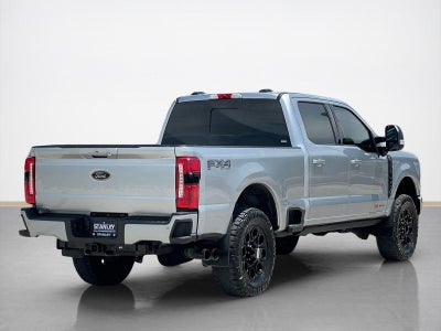 2023 Ford Super Duty F-250 SRW LARIAT