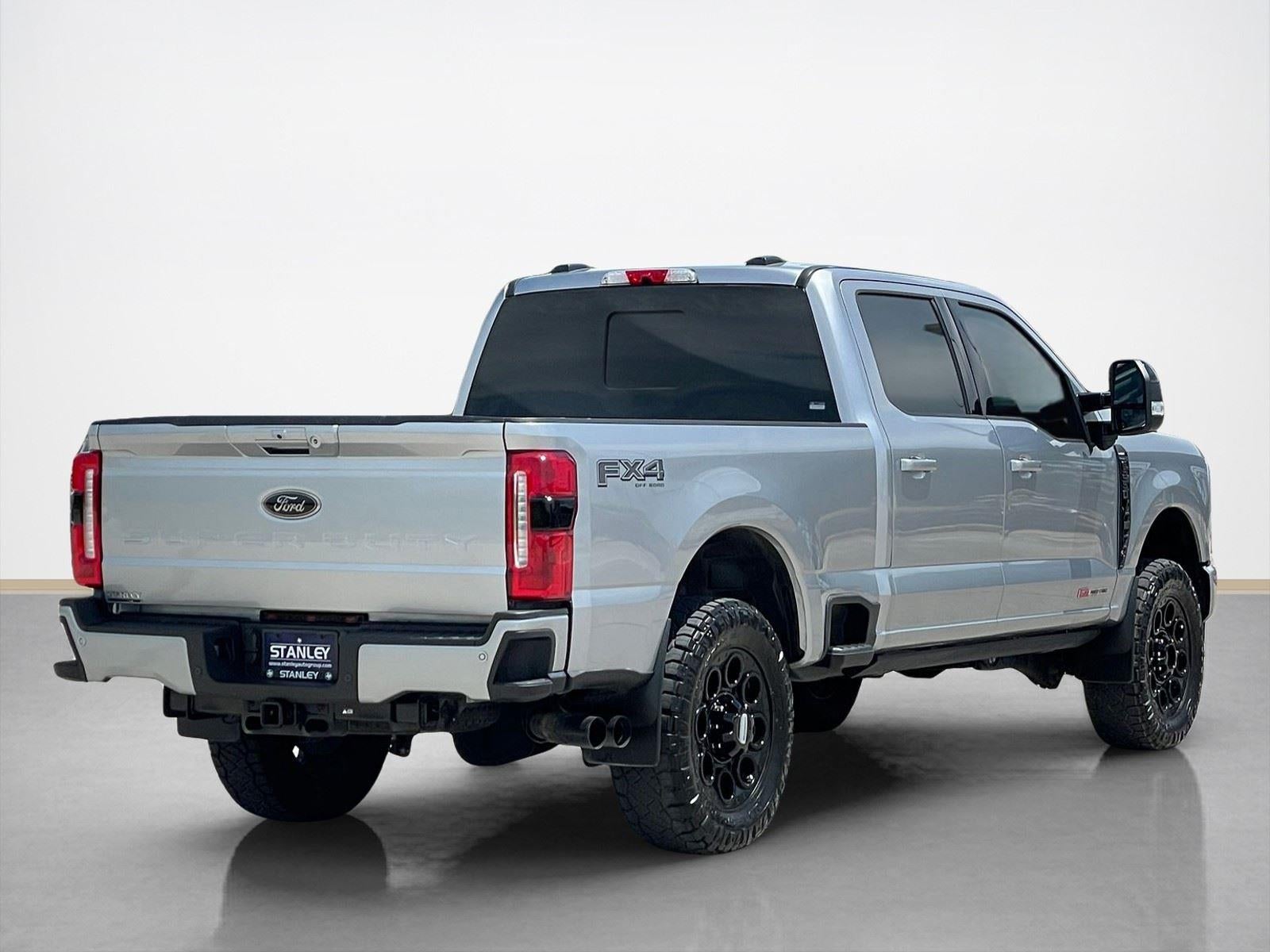 2023 Ford Super Duty F-250 SRW LARIAT