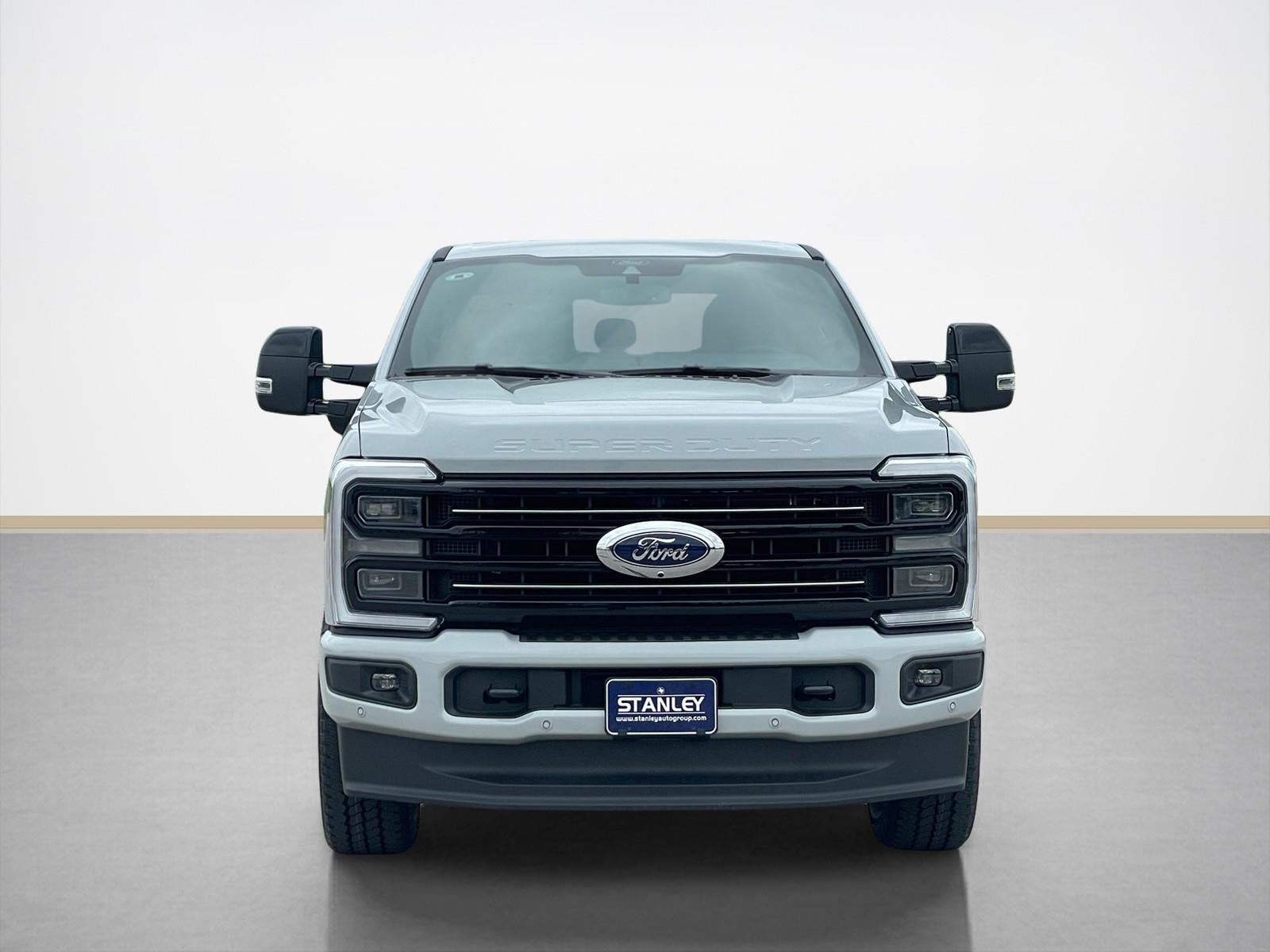 2026 Ford Super Duty F-250 SRW Platinum