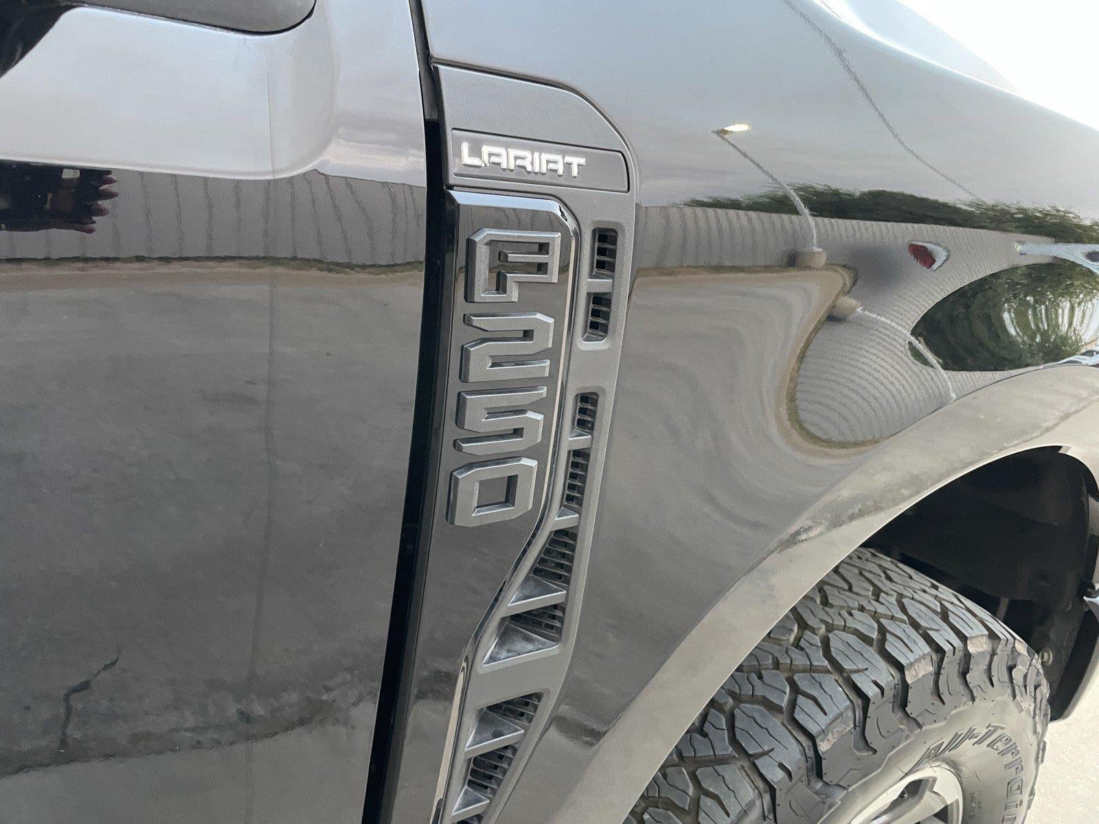2023 Ford Super Duty F-250 Srw LARIAT