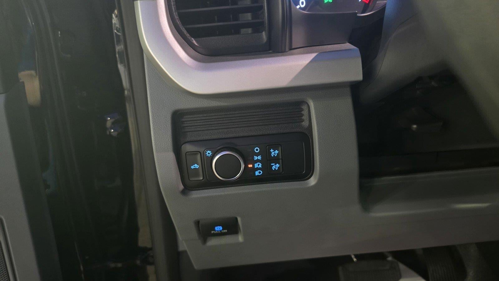 2027 Ford Super Duty F-250 SRW King Ranch