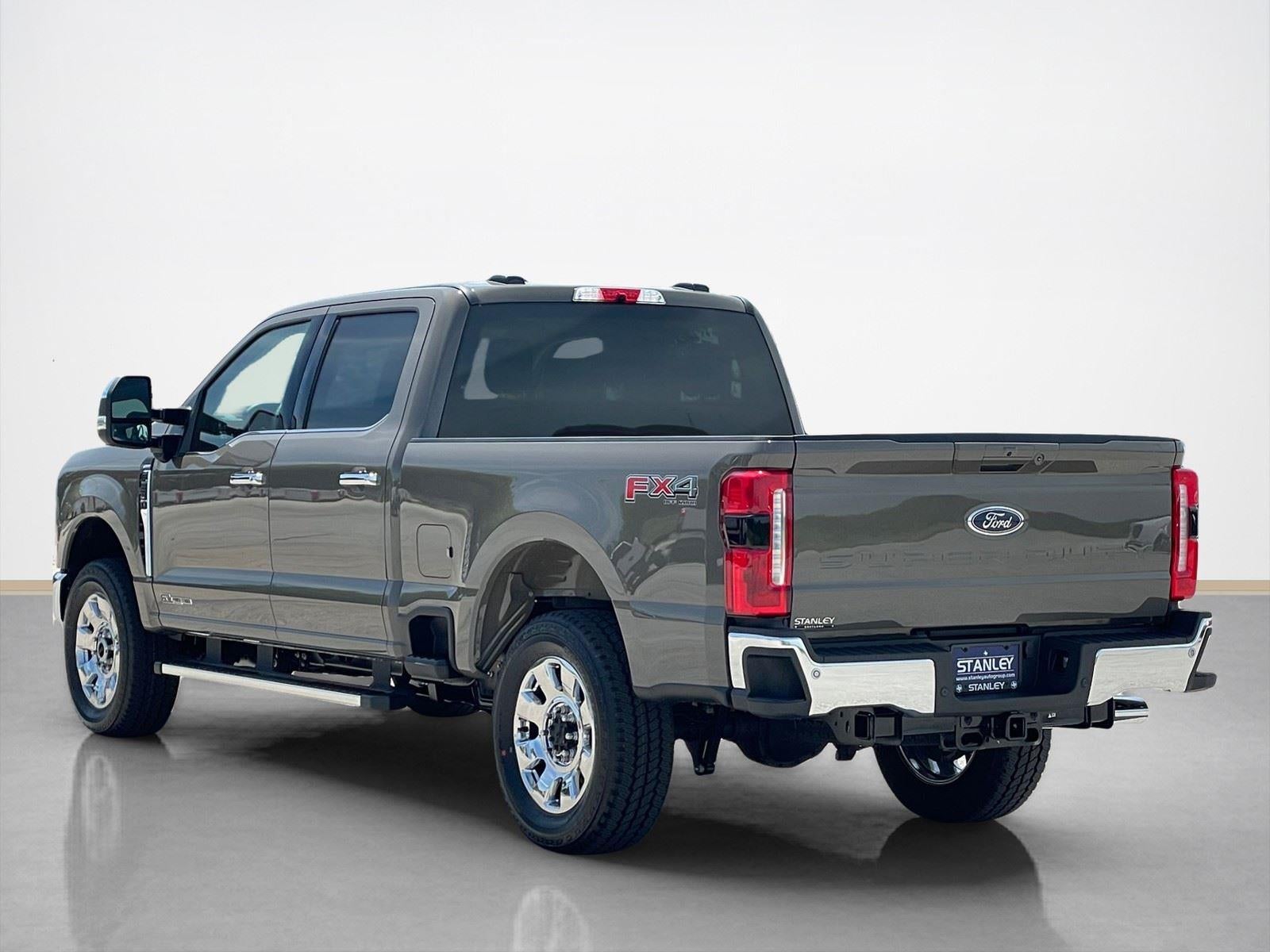 2026 Ford Super Duty F-250 SRW LARIAT
