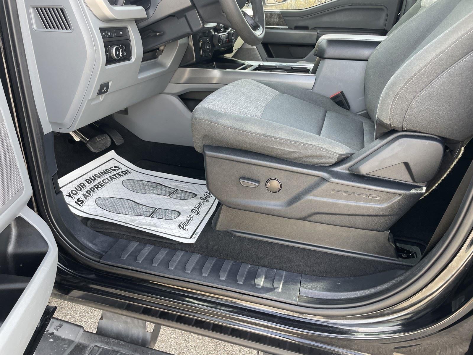 2023 Ford Super Duty F-250 SRW XLT