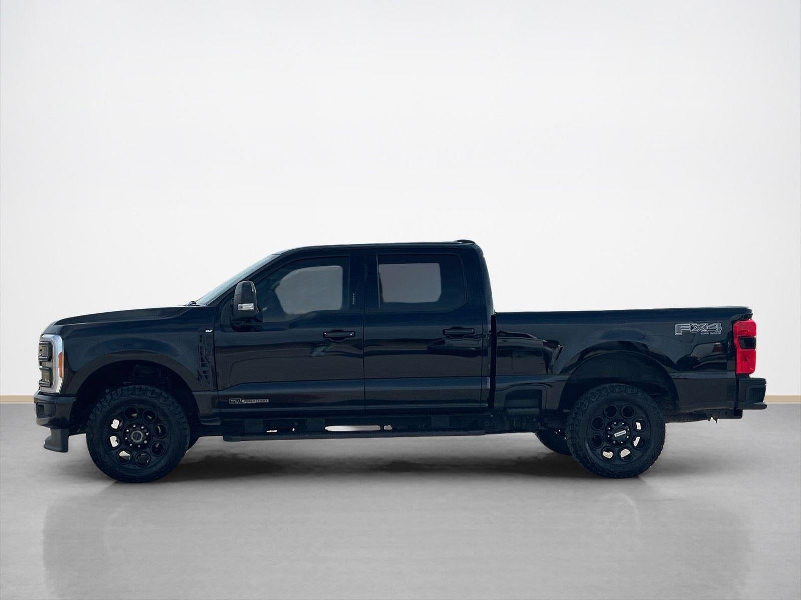 2023 Ford Super Duty F-250 SRW XLT