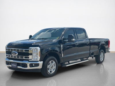 2026 Ford Super Duty F-350 SRW XLT