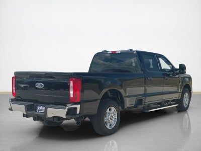 2026 Ford Super Duty F-350 SRW XLT