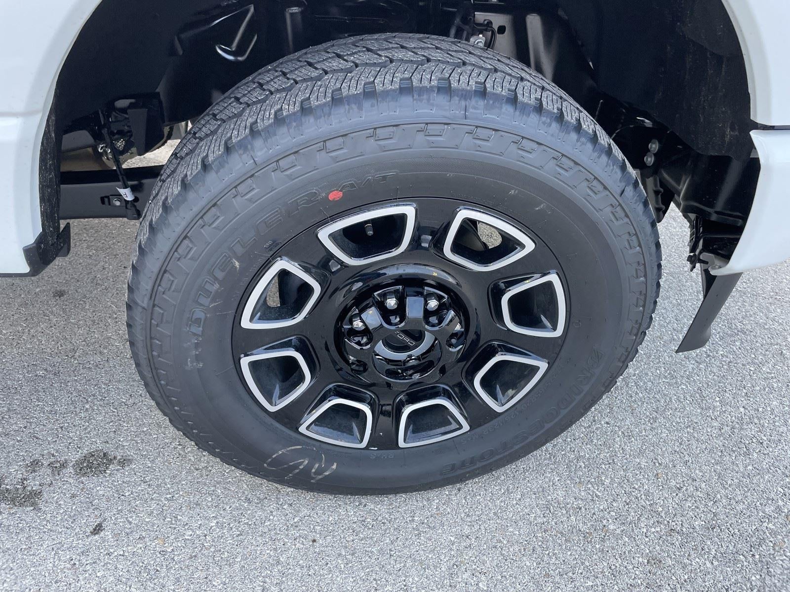 2026 Ford Super Duty F-350 SRW Platinum