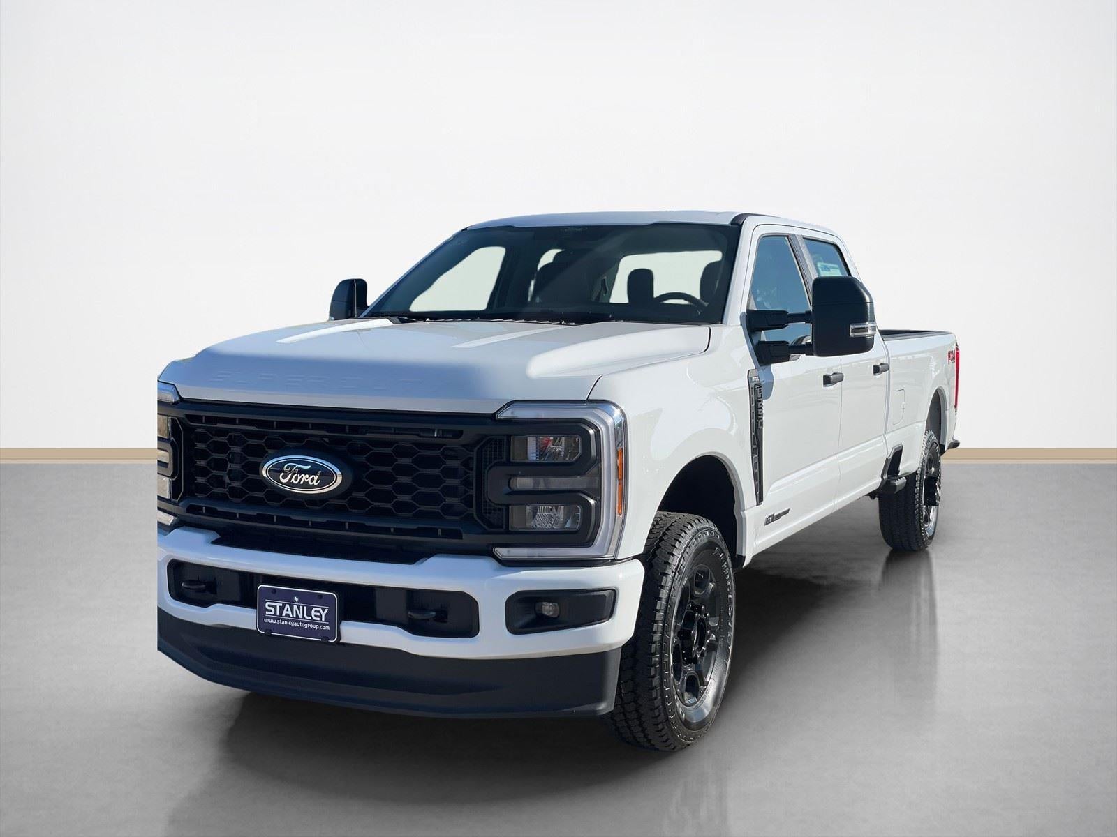 2026 Ford Super Duty F-350 SRW LARIAT