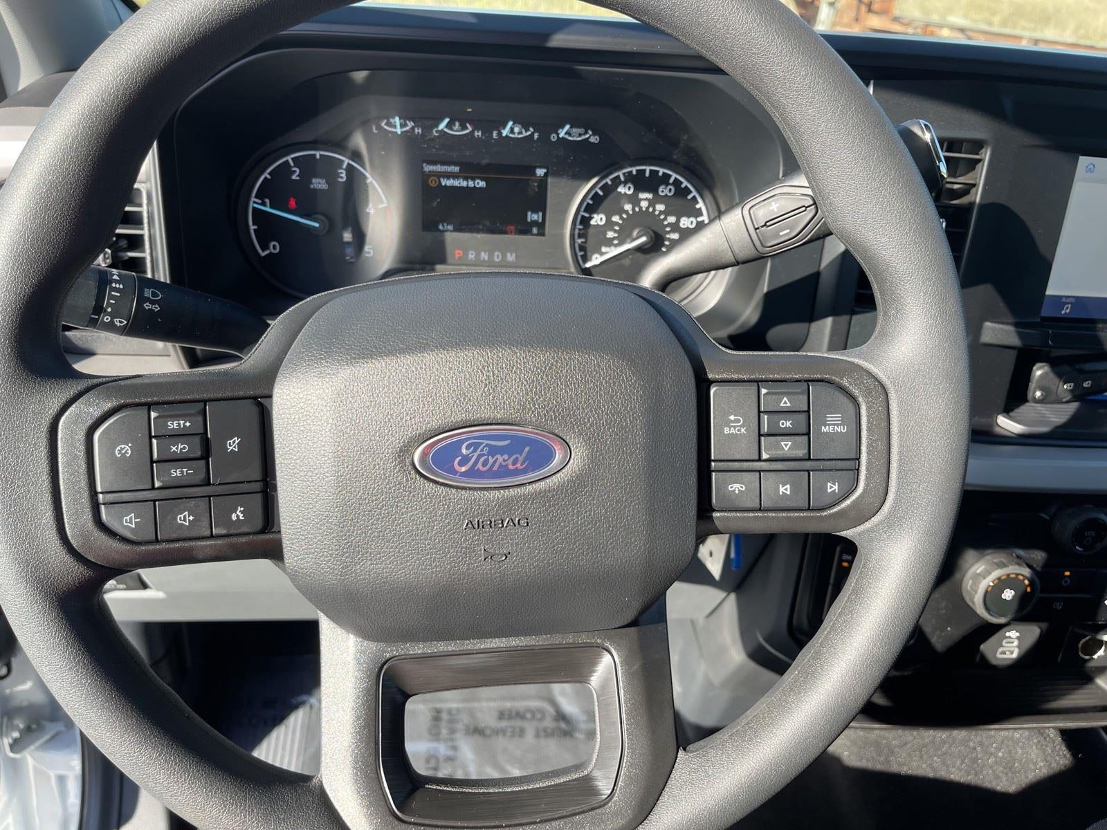 2026 Ford Super Duty F-350 SRW LARIAT