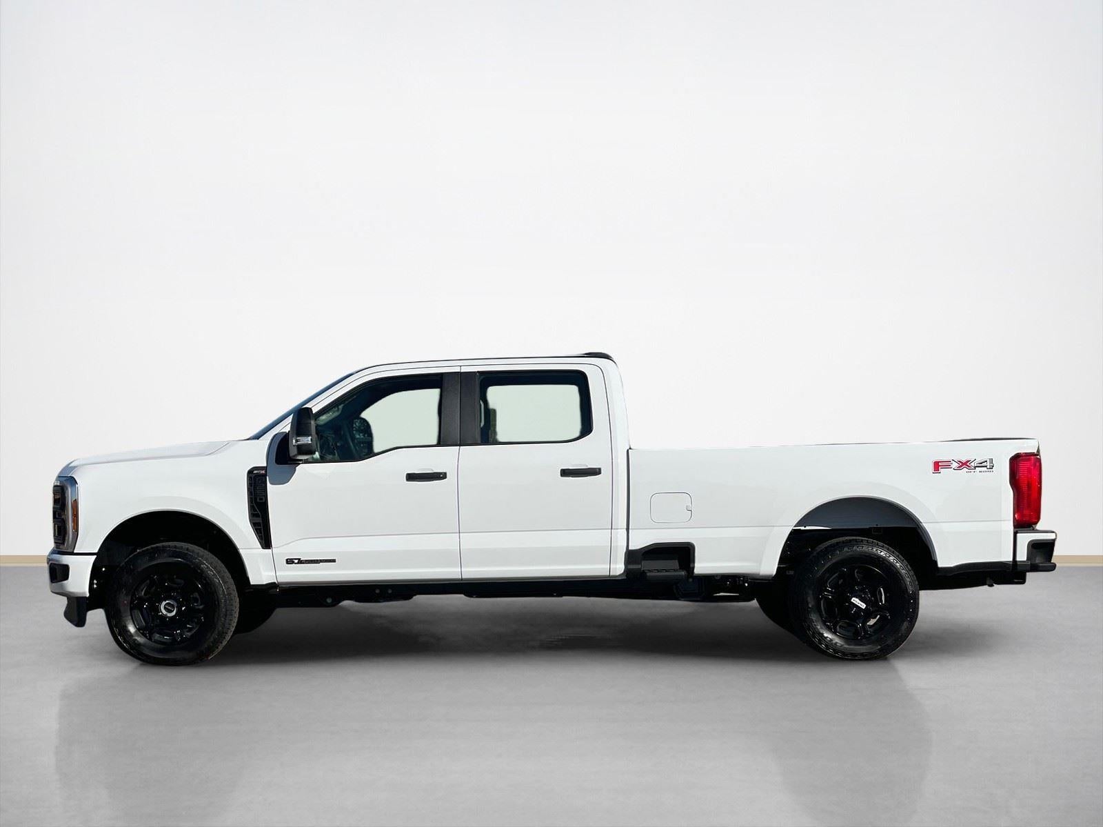 2026 Ford Super Duty F-350 SRW LARIAT