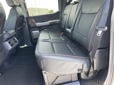 2026 Ford Super Duty F-350 SRW LARIAT