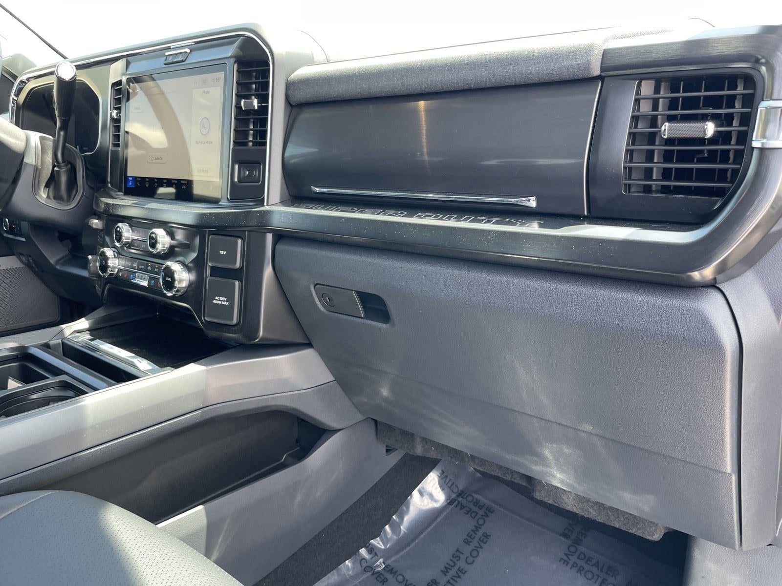 2026 Ford Super Duty F-350 SRW LARIAT