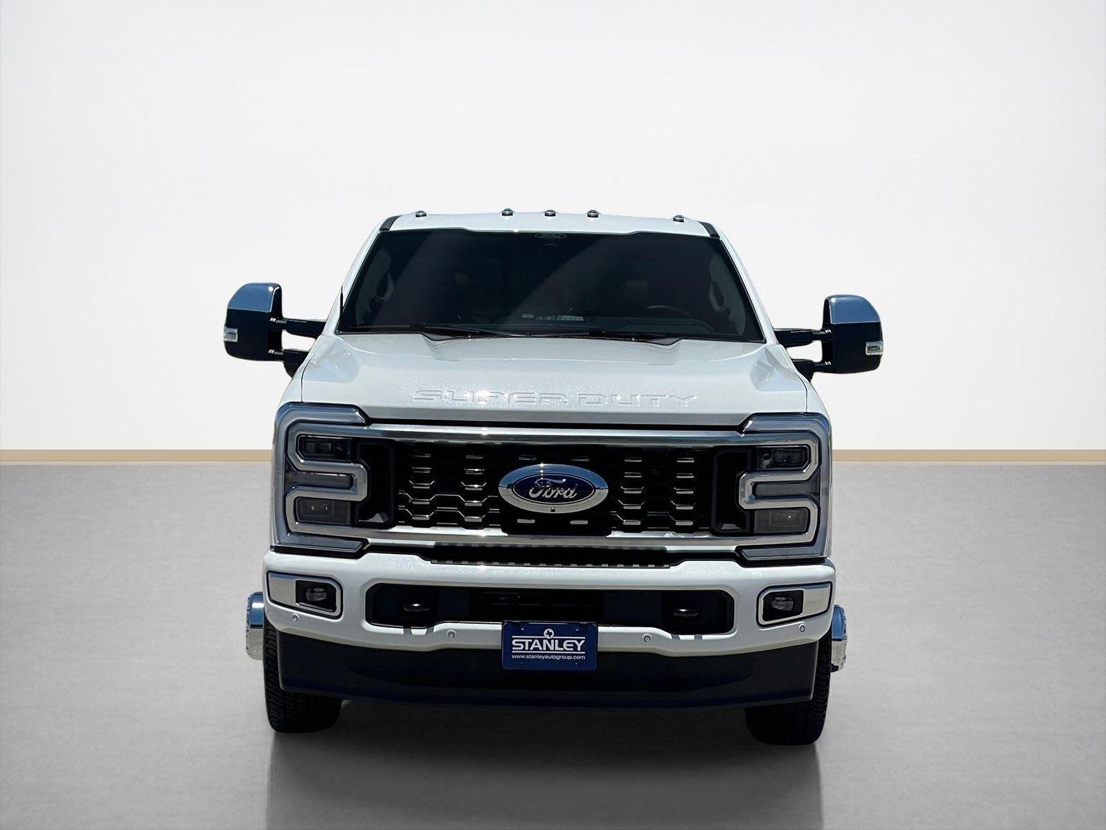 2026 Ford Super Duty F-350 DRW Platinum