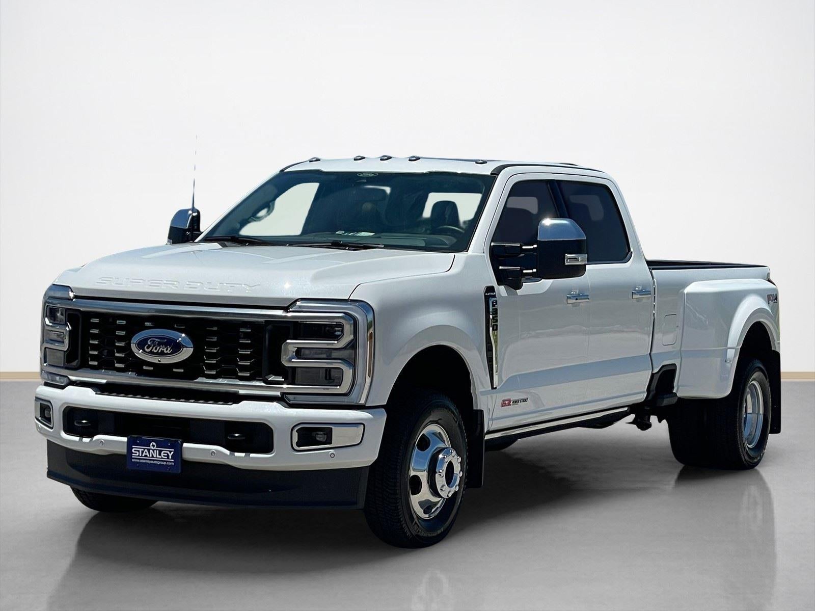 2026 Ford Super Duty F-350 DRW Platinum