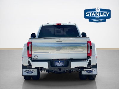 2026 Ford Super Duty F-350 DRW Platinum