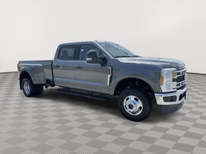 2024 Ford F-350 GRAY