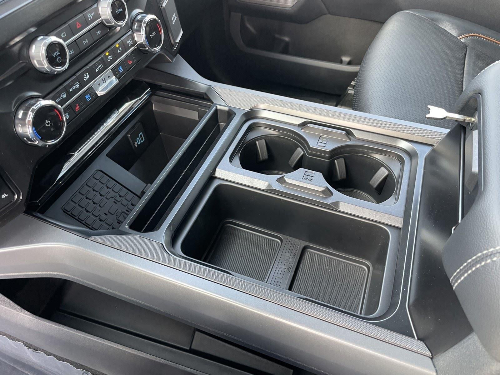 2026 Ford Super Duty F-350 DRW LARIAT