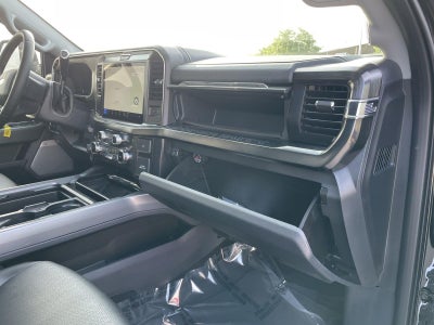 2026 Ford Super Duty F-350 DRW LARIAT