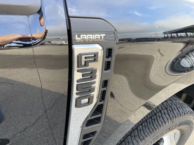 2026 Ford Super Duty F-350 DRW LARIAT
