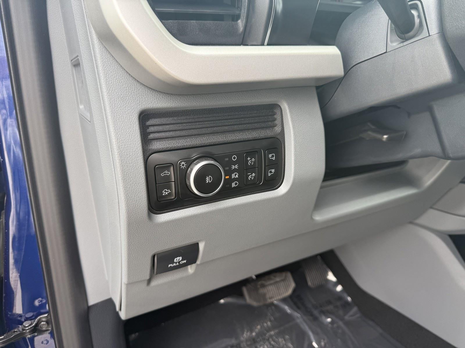 2026 Ford Super Duty F-350 DRW XLT