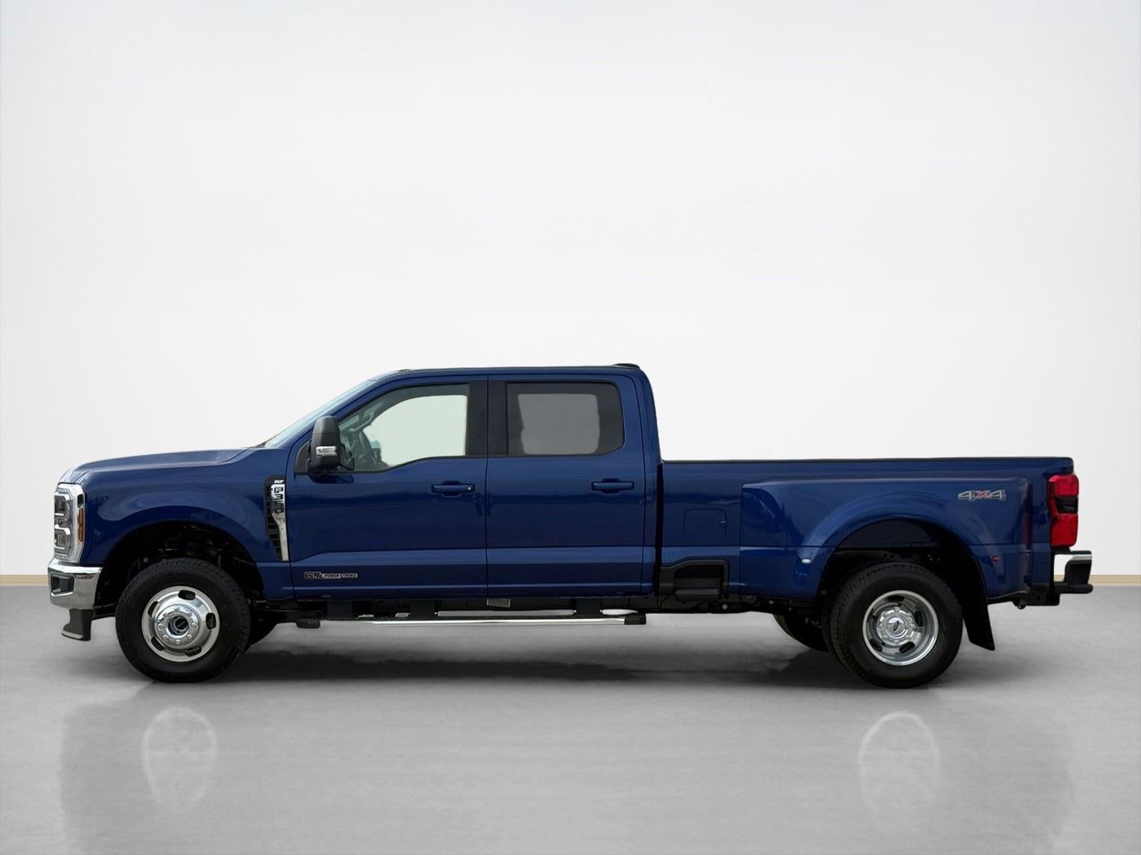 2026 Ford Super Duty F-350 DRW XLT