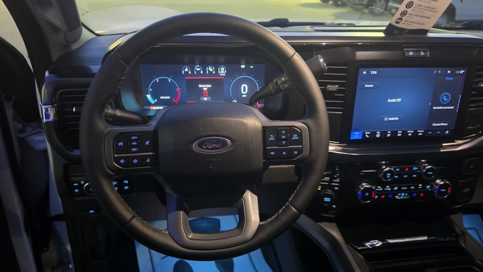 2026 Ford Super Duty F-350 DRW LARIAT
