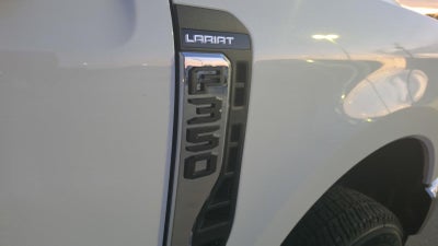 2026 Ford Super Duty F-350 DRW LARIAT