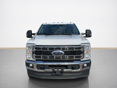 2023 Ford Super Duty F-350 DRW XLT